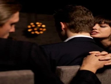 Αυτά είναι τα επαγγέλματα που κάνουν οι γυναίκες «πρωταθλήτριες» στην απιστία